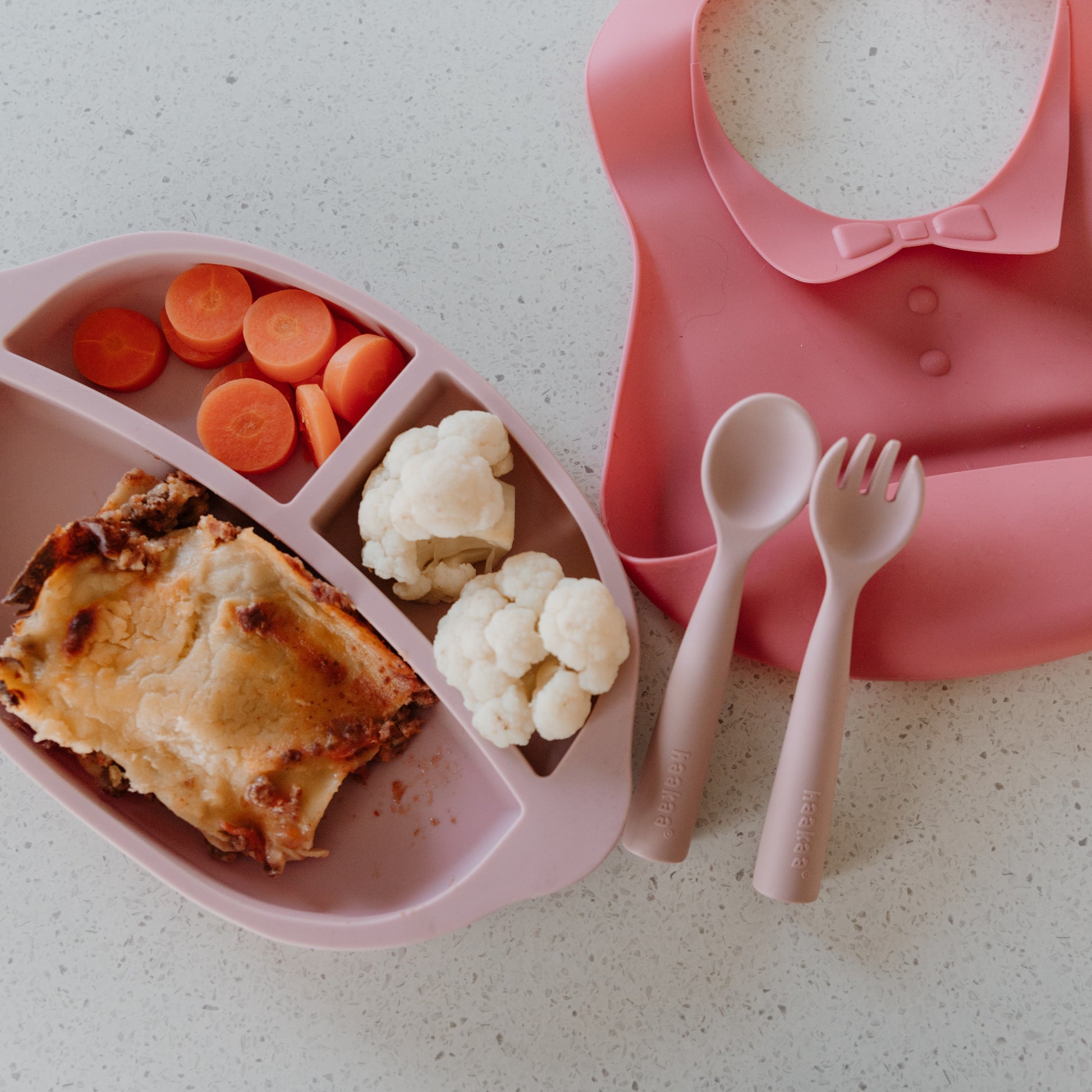 Silicone Kids Dinnerware Set.