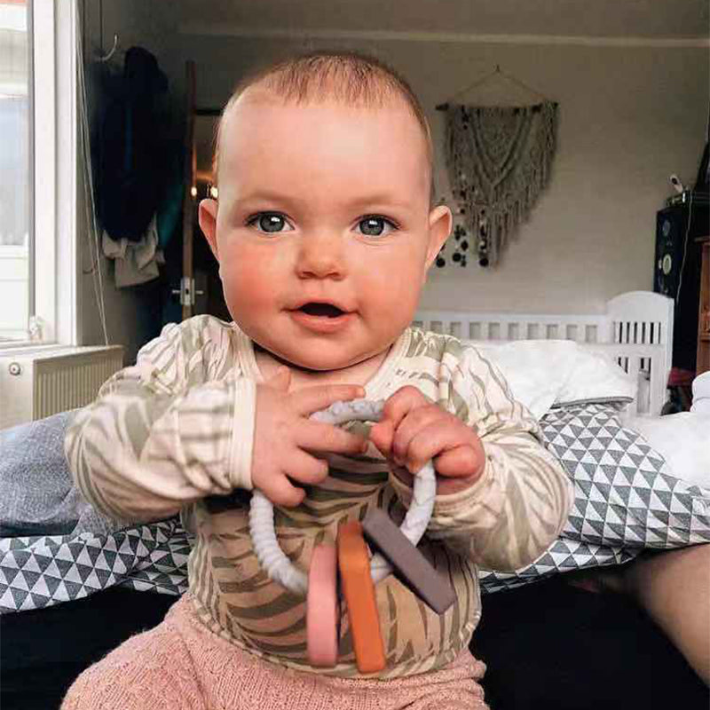 Silicone Teething Ring | Haakaa.