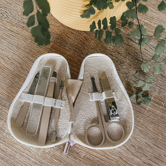 Pear-fect Manicure Kit | Haakaa.